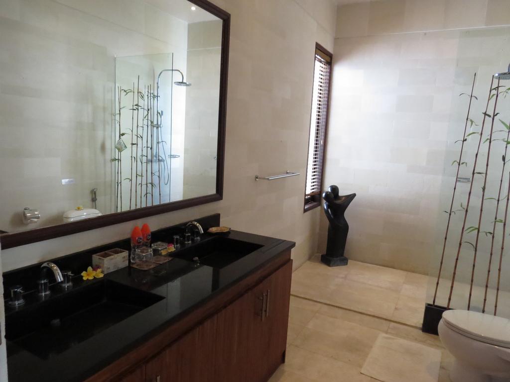 Villa Lebah Ungasan Extérieur photo